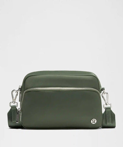 Everywhere Crossbody 3L Large *Metal Hardware