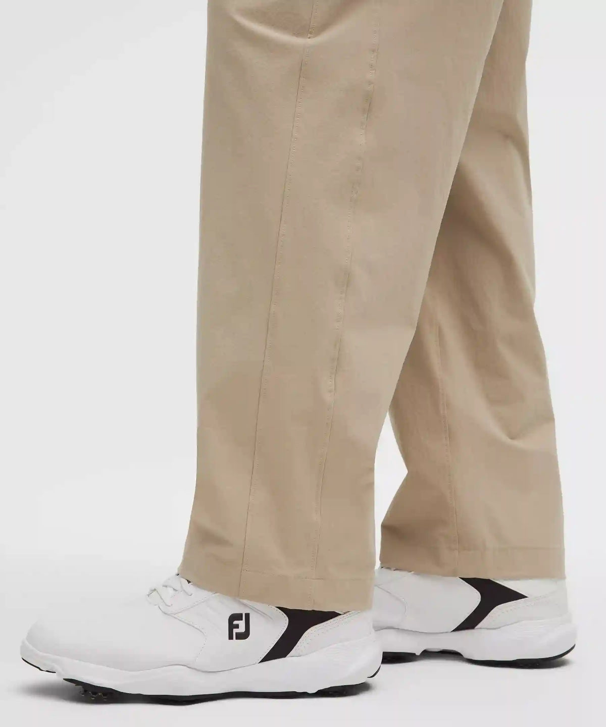 Water-Repellent Relaxed-Fit Golf Pant *Regular