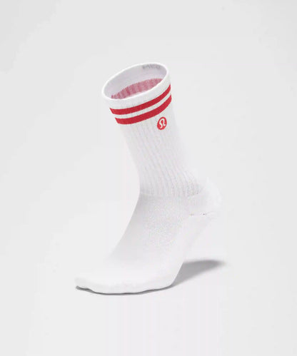 Unisex Daily Essential Crew Socks *Stripe