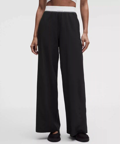 Swift High-Rise Wide-Leg Pant *Logo Waistband