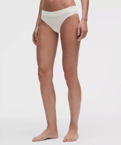 UnderEase Mid-Rise Thong Underwear *3 Pack