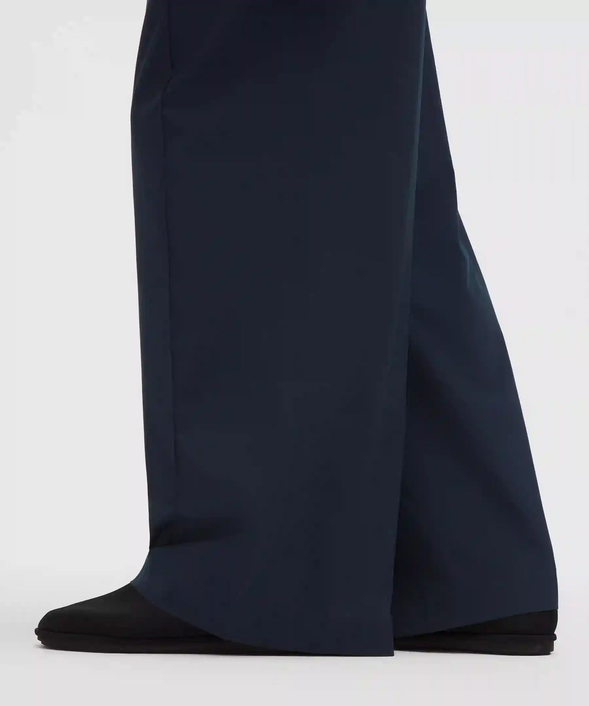 Breezily Mid-Rise Pant *Regular