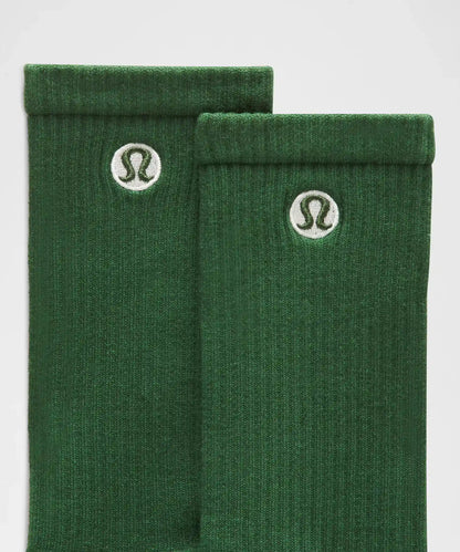Unisex Daily Essential Crew Socks