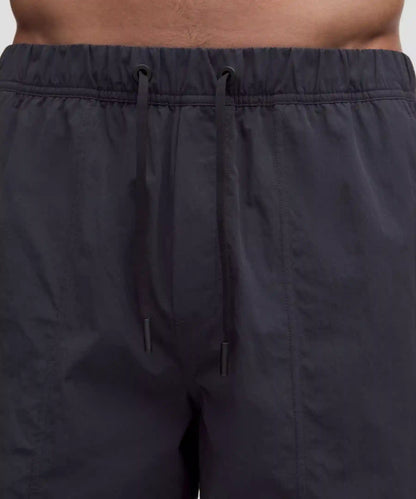 Beach to Trail Lined Short 5"
