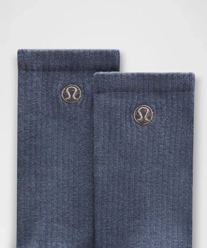 Unisex Daily Essential Crew Socks