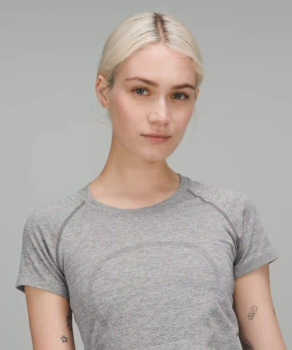 Swiftly Tech Short-Sleeve Shirt 2.0 *Waist Length