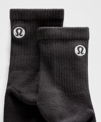 Unisex Daily Essential Quarter Socks