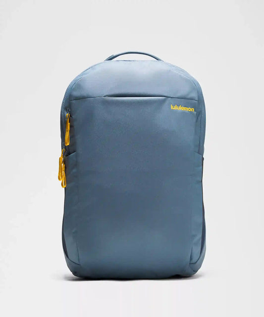 Triple-Zip Backpack 28L *Tech Canvas