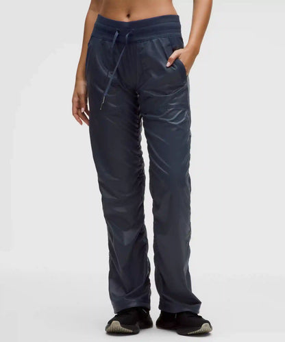 Dance Studio Mid-Rise Pant *Shine
