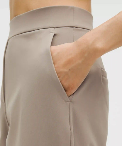 Daydrift High-Rise Tapered Trouser *Short