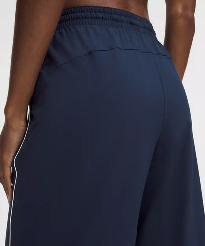 Court Rival Wide-Leg Track Pant Regular *Stitched Logo