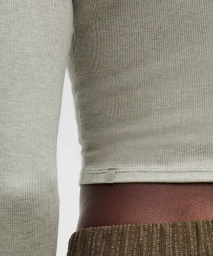 Hold Tight Straight-Hem Cropped Long-Sleeve Shirt