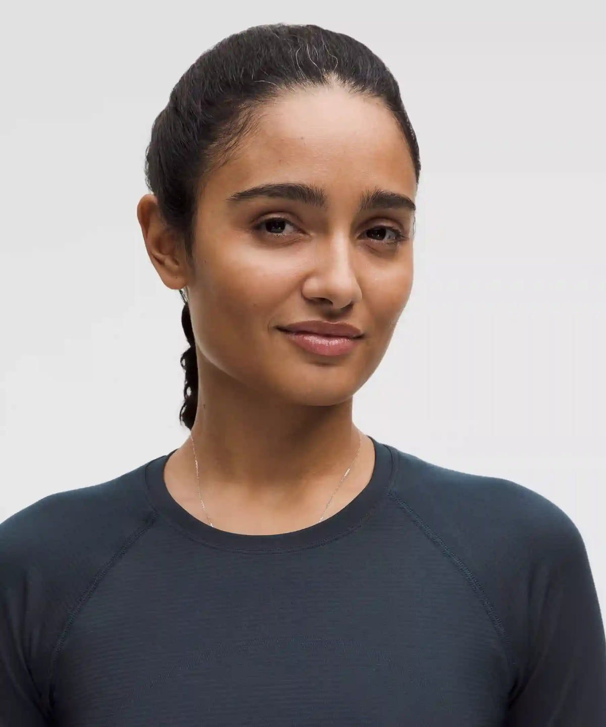 Swiftly Tech Cropped Long-Sleeve Shirt 2.0
