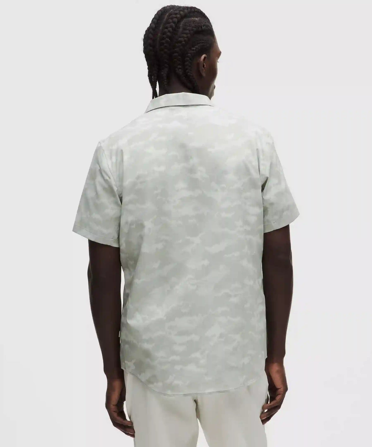 Airing Easy Short-Sleeve Shirt