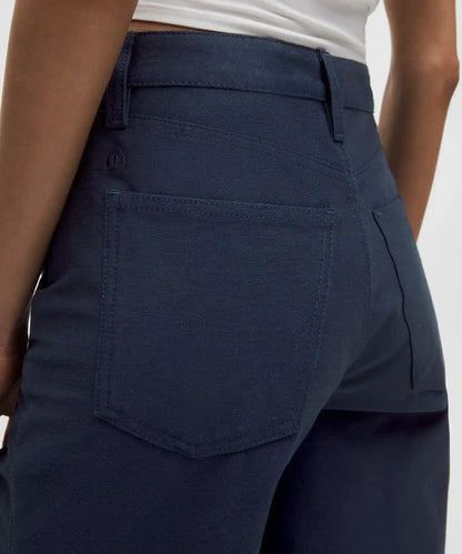EasyFive High-Rise Subtle-Flare Pant *Short