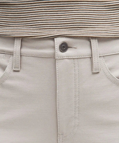 EasyFive High-Rise Subtle-Flare Pant *Short