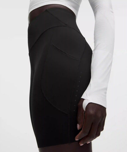 Fast and Free High-Rise Short 8" *5 Pocket