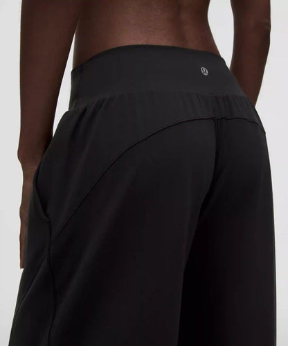 Groove Low-Rise Relaxed Cinch Pant *Tall