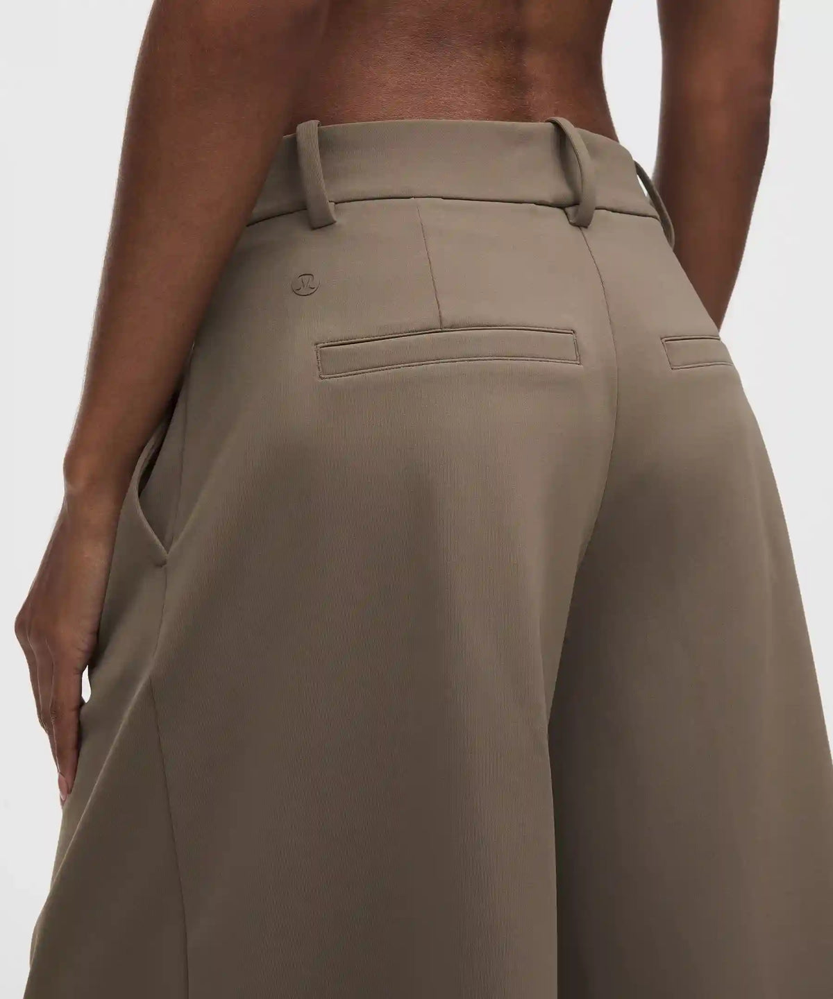 Daydrift Low-Rise Relaxed-Fit Short 14"