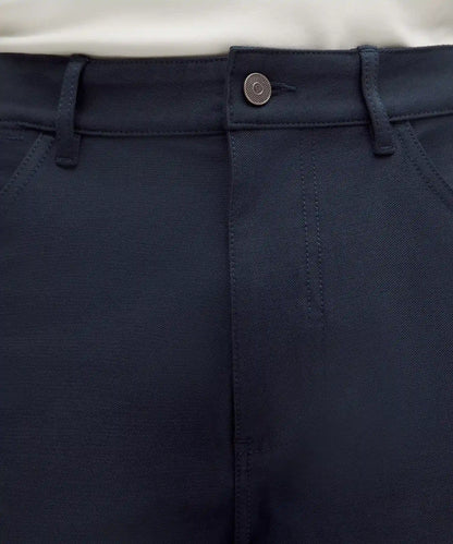 EasyFive Relaxed-Fit Short 9"