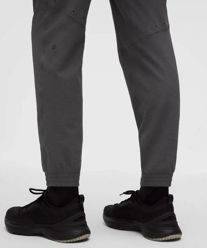 License to Train Textured Jogger *Tall