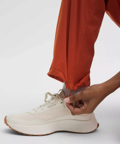 Dance Studio Mid-Rise Pant *Regular