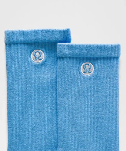 Unisex Daily Essential Crew Socks