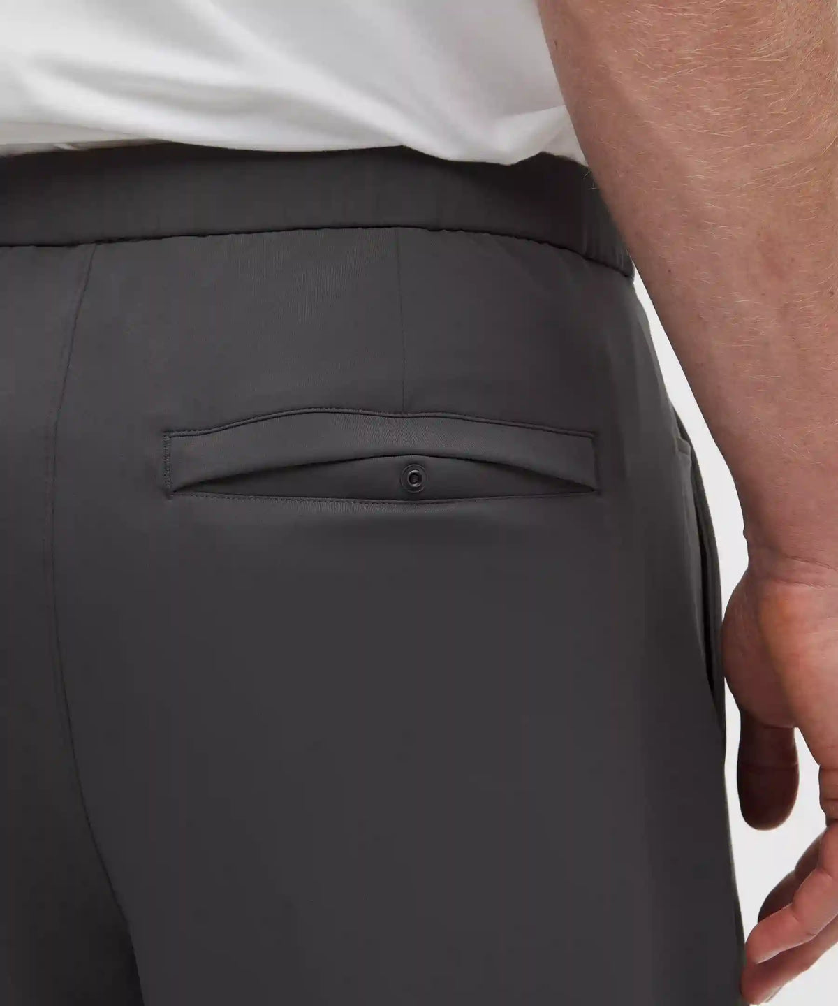 Men's Daydrift Relaxed-Fit Pleated Trouser *Tall