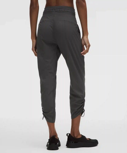 Dance Studio Mid-Rise Cropped Pant