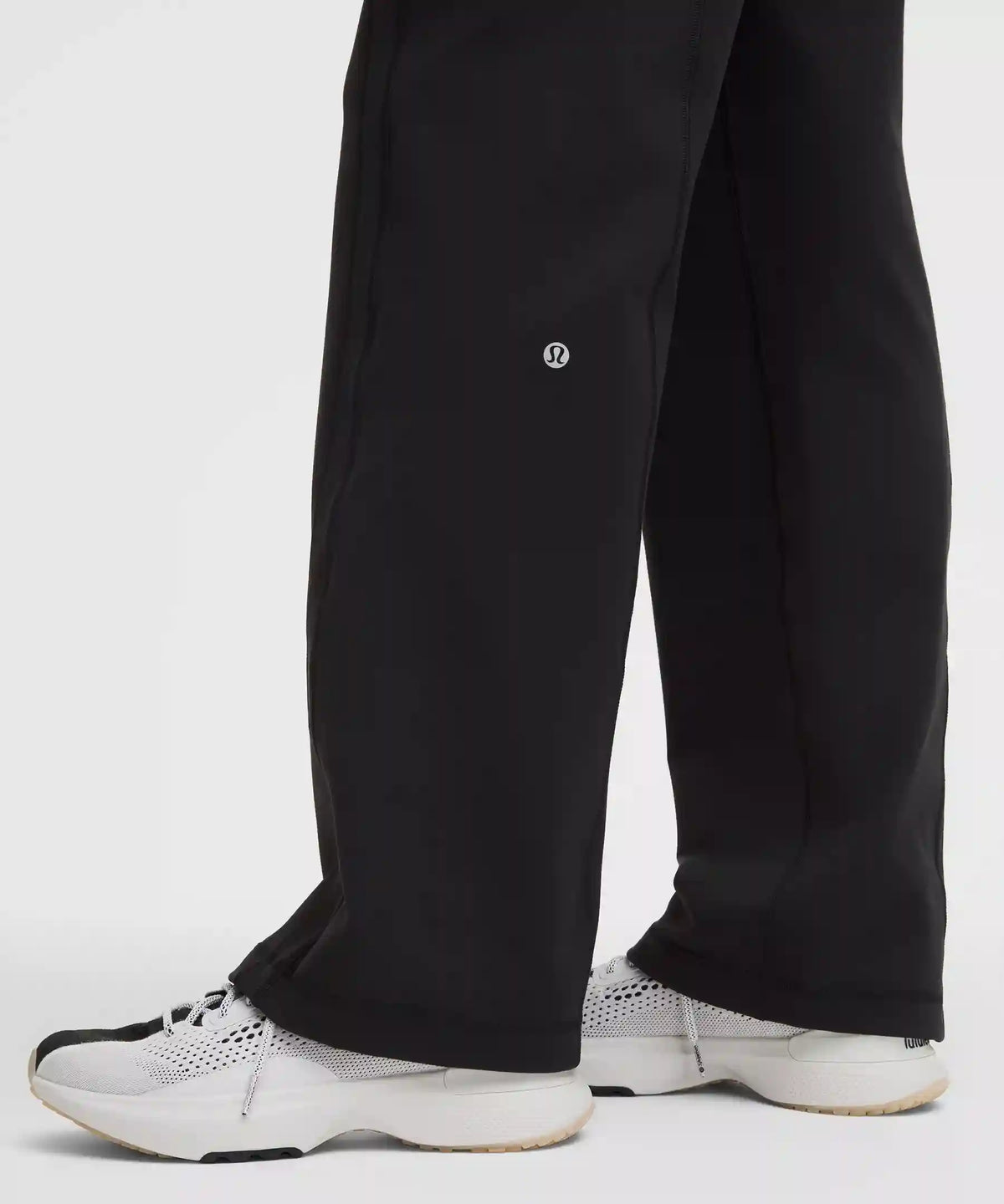 Define Mid-Rise Track Pant *Luon