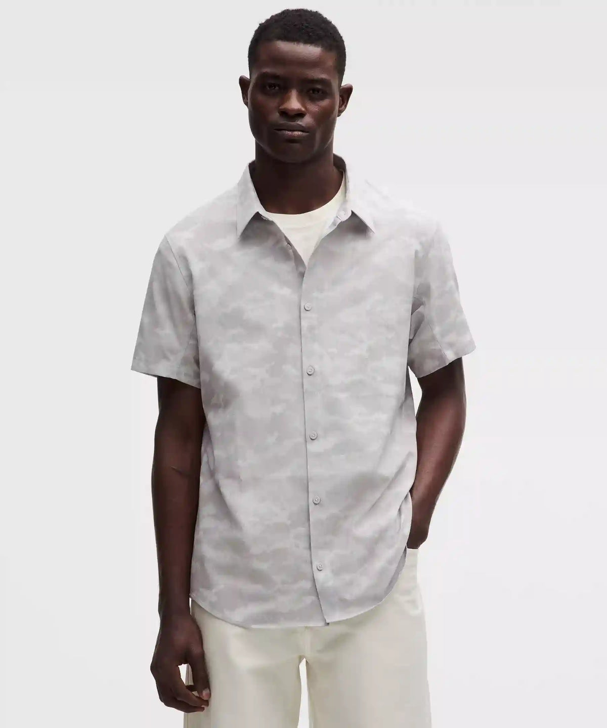 Airing Easy Short-Sleeve Shirt