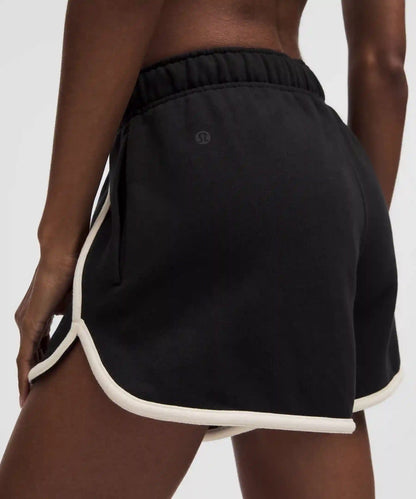 Scuba Mid-Rise Oversized Short 3" *Trim