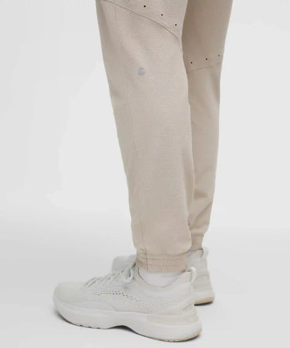 License to Train Textured Jogger *Tall