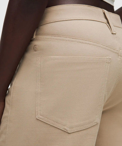 EasyFive Low-Rise Classic Wide-Leg Pant *Regular