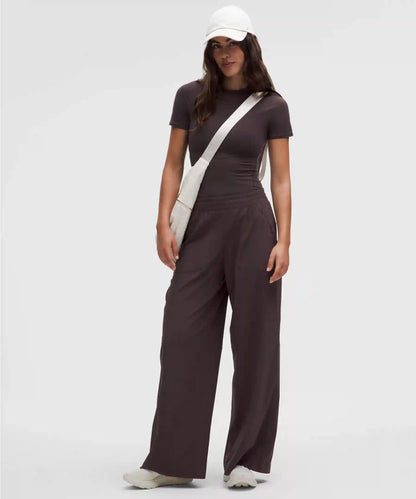 Swift Mid-Rise Wide-Leg Pant