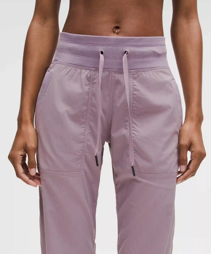 Dance Studio Mid-Rise Pant *Regular