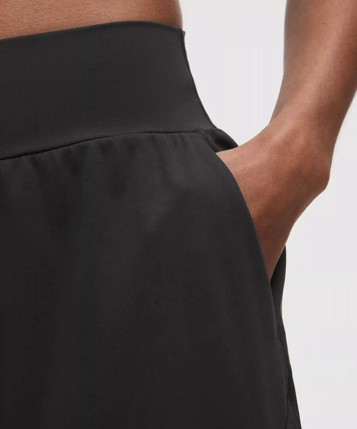 Groove Mid-Rise Relaxed Bermuda Short