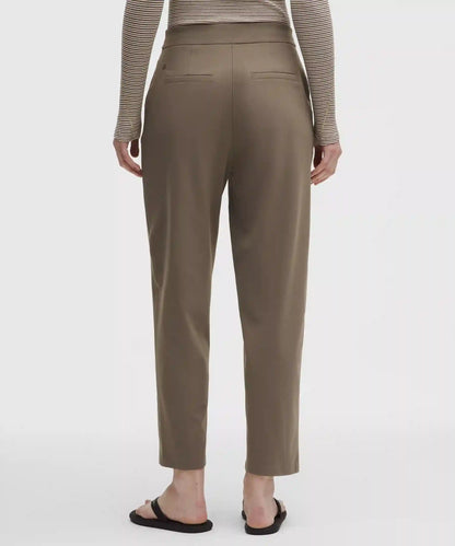 Daydrift High-Rise Tapered Trouser *Short